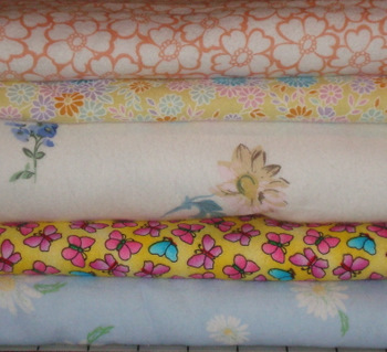 Remnant Bundle - Floral 1 Flannel-flannel fabric remnant bundle flower floral